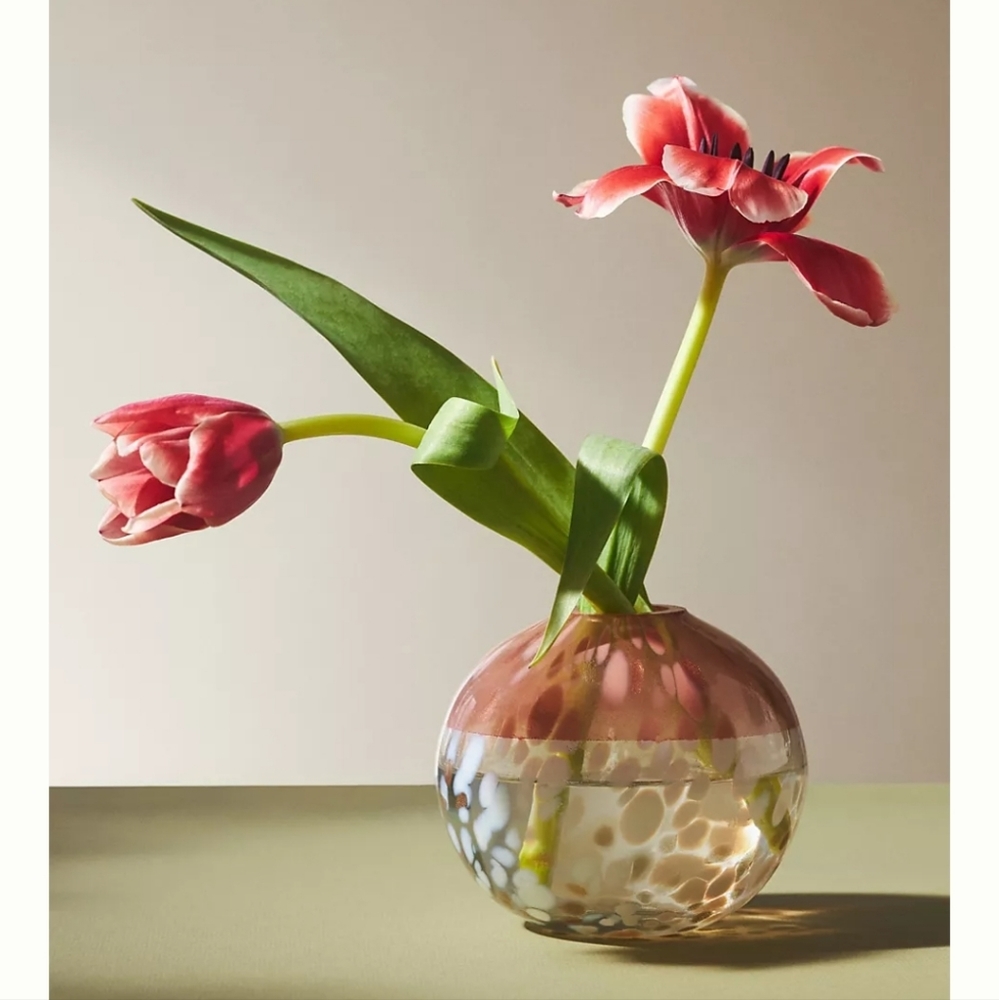 Anthropologie Bella Art Vase - pink
